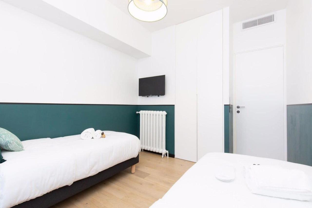 Magnificent Renovated 4-Room Apartment - Croisette Carre D'Or Cannes Luaran gambar
